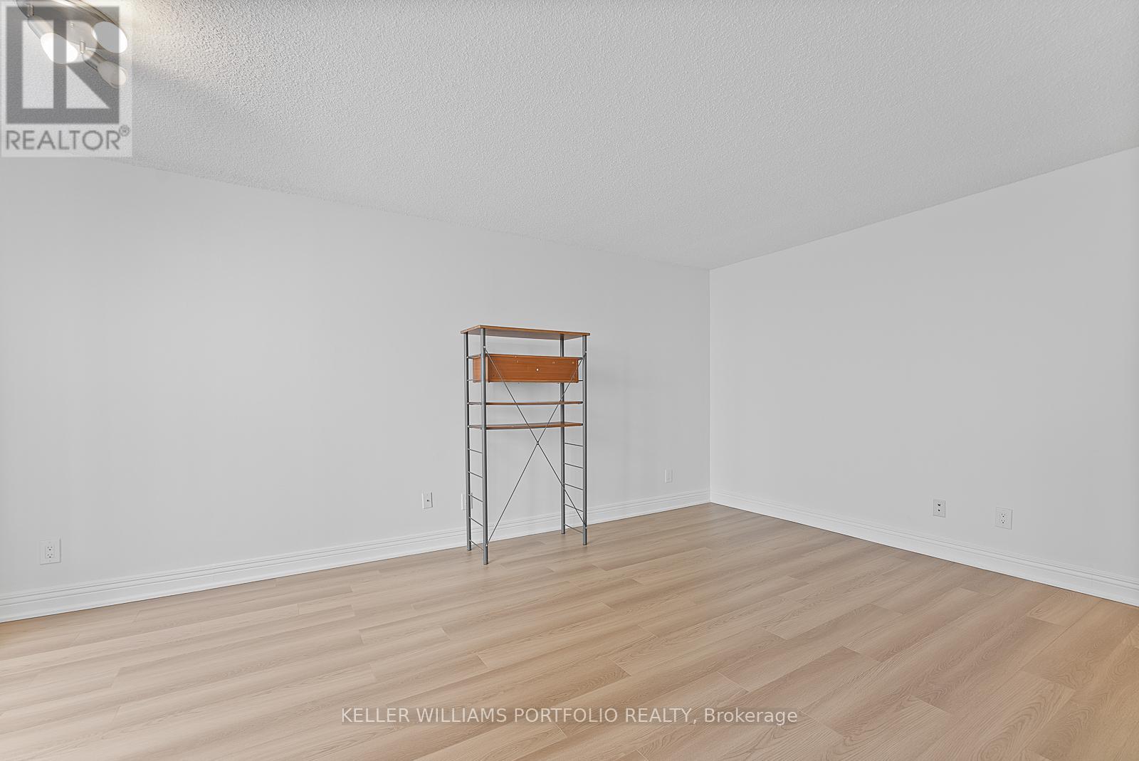 418 - 2550 Lawrence Avenue E, Toronto, Ontario  M1P 4Z3 - Photo 13 - E13853482