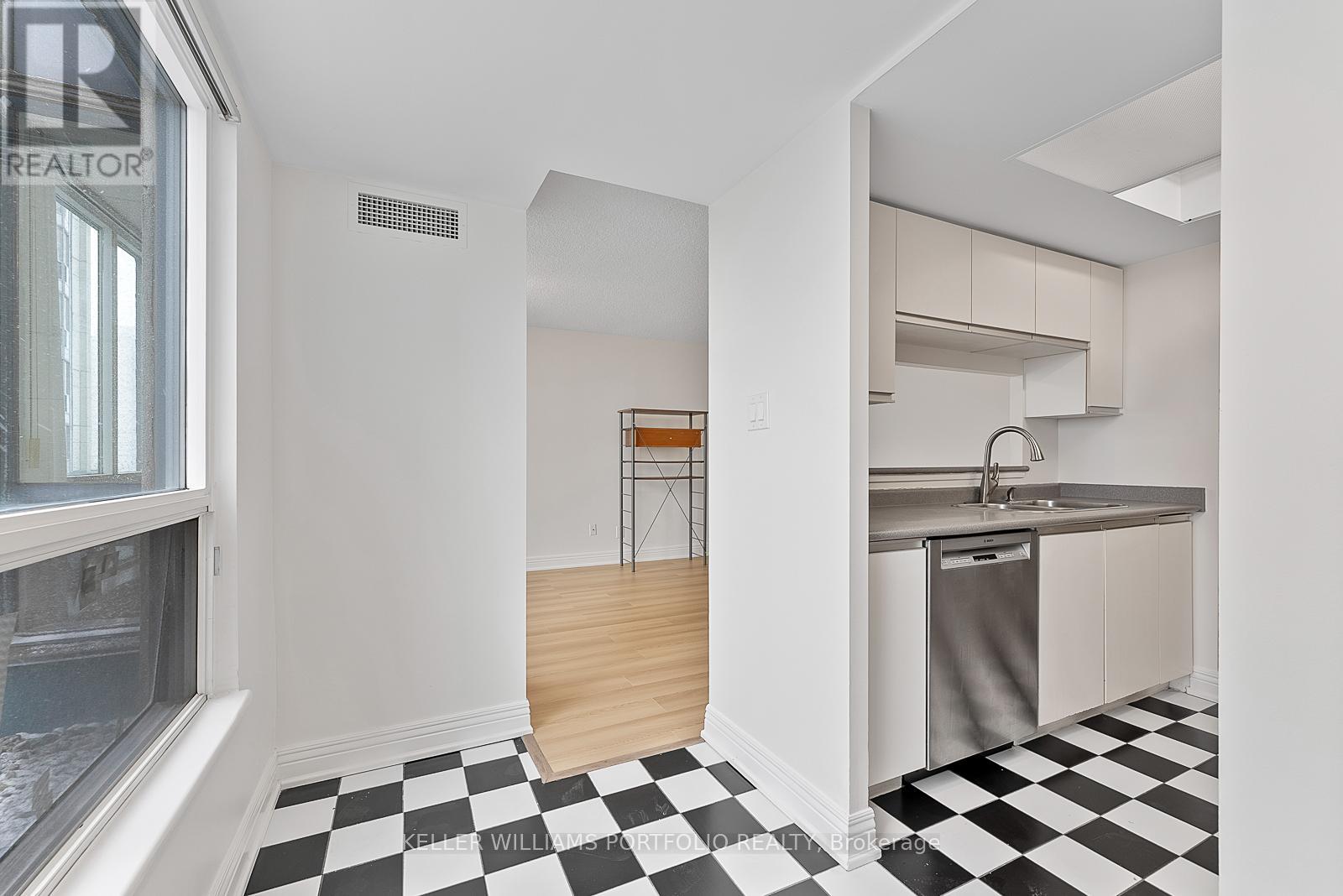 418 - 2550 Lawrence Avenue E, Toronto, Ontario  M1P 4Z3 - Photo 21 - E13853482
