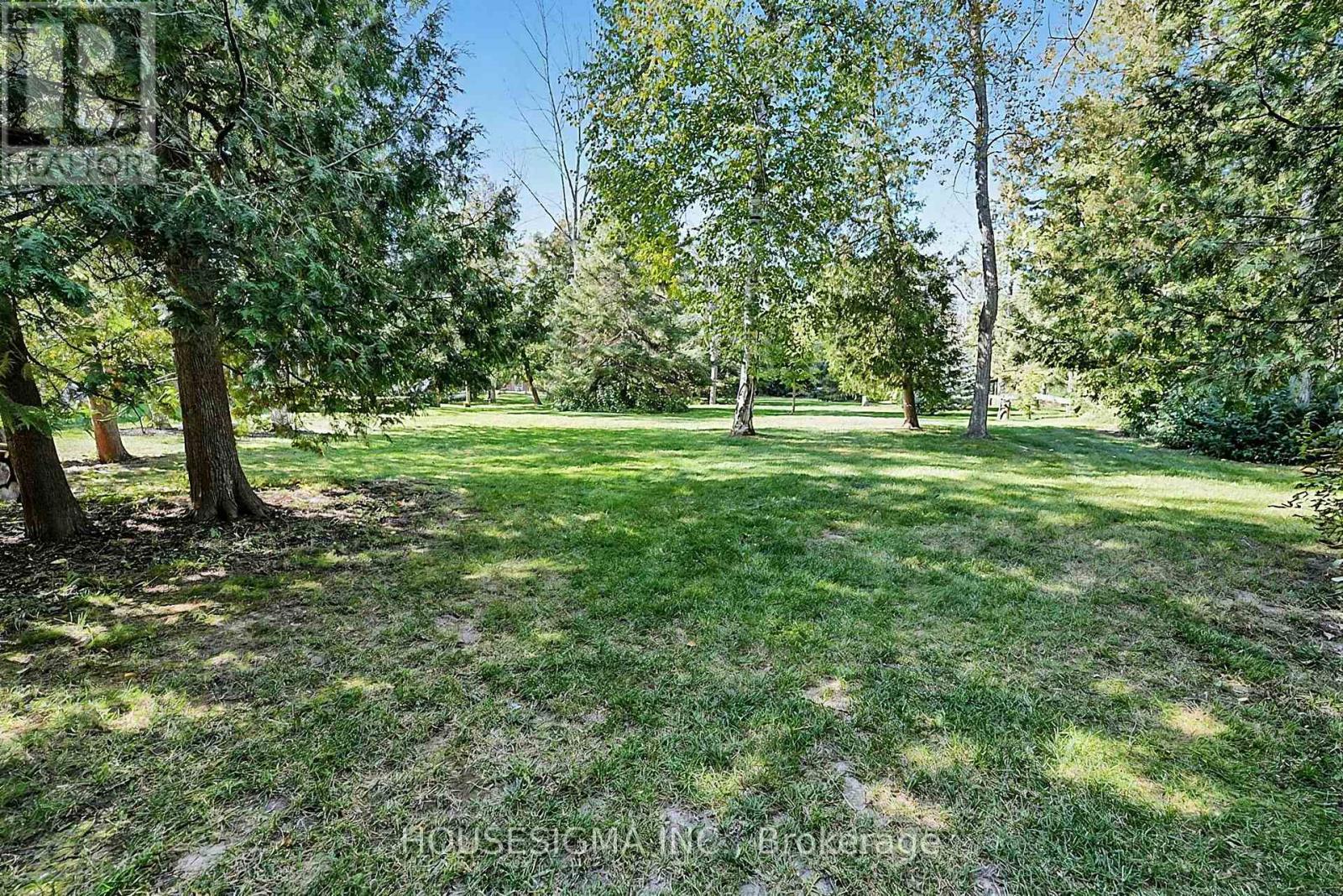 60 Robert Street S, Wasaga Beach, Ontario  L9Z 2Y2 - Photo 11 - S13853470