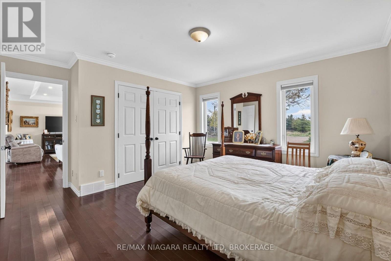 4891 Vaughan Road E, West Lincoln, Ontario  L0R 1Y0 - Photo 11 - X13850522