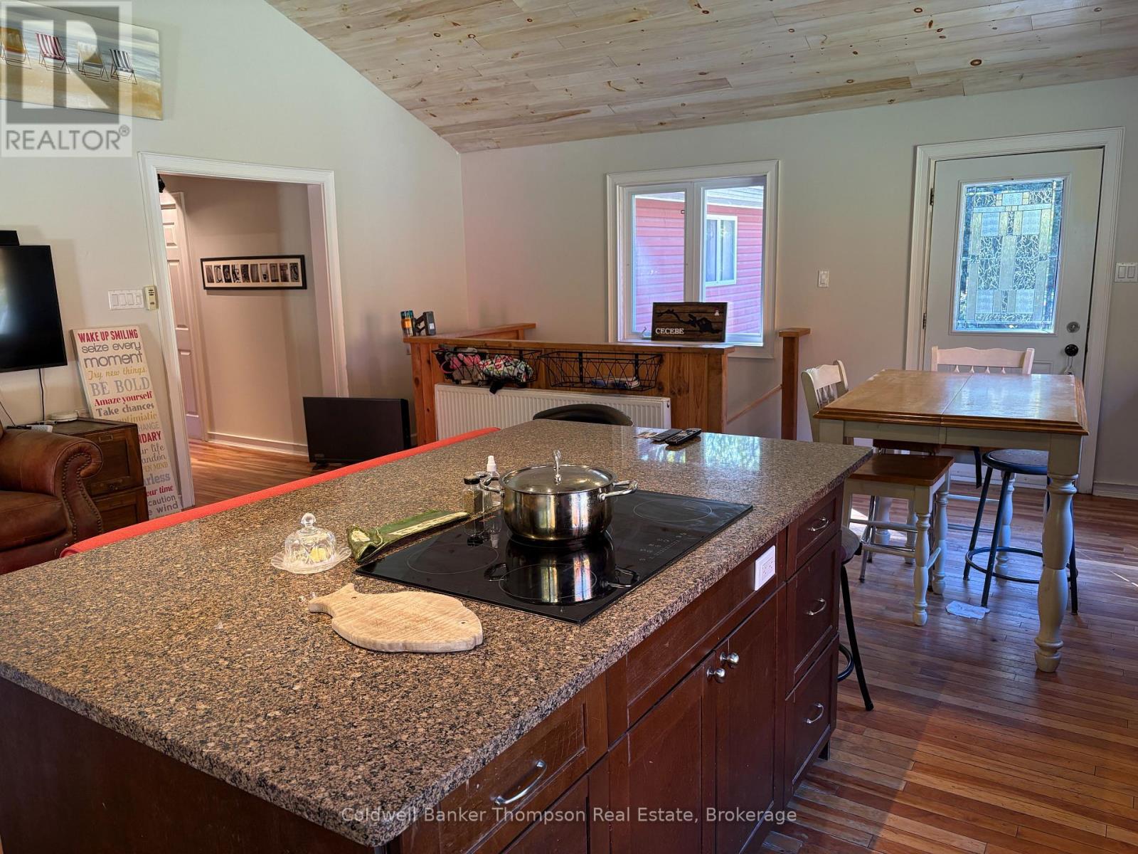 2519 South Horn Lake Road, Magnetawan, Ontario  P0A 1C0 - Photo 6 - X13852980