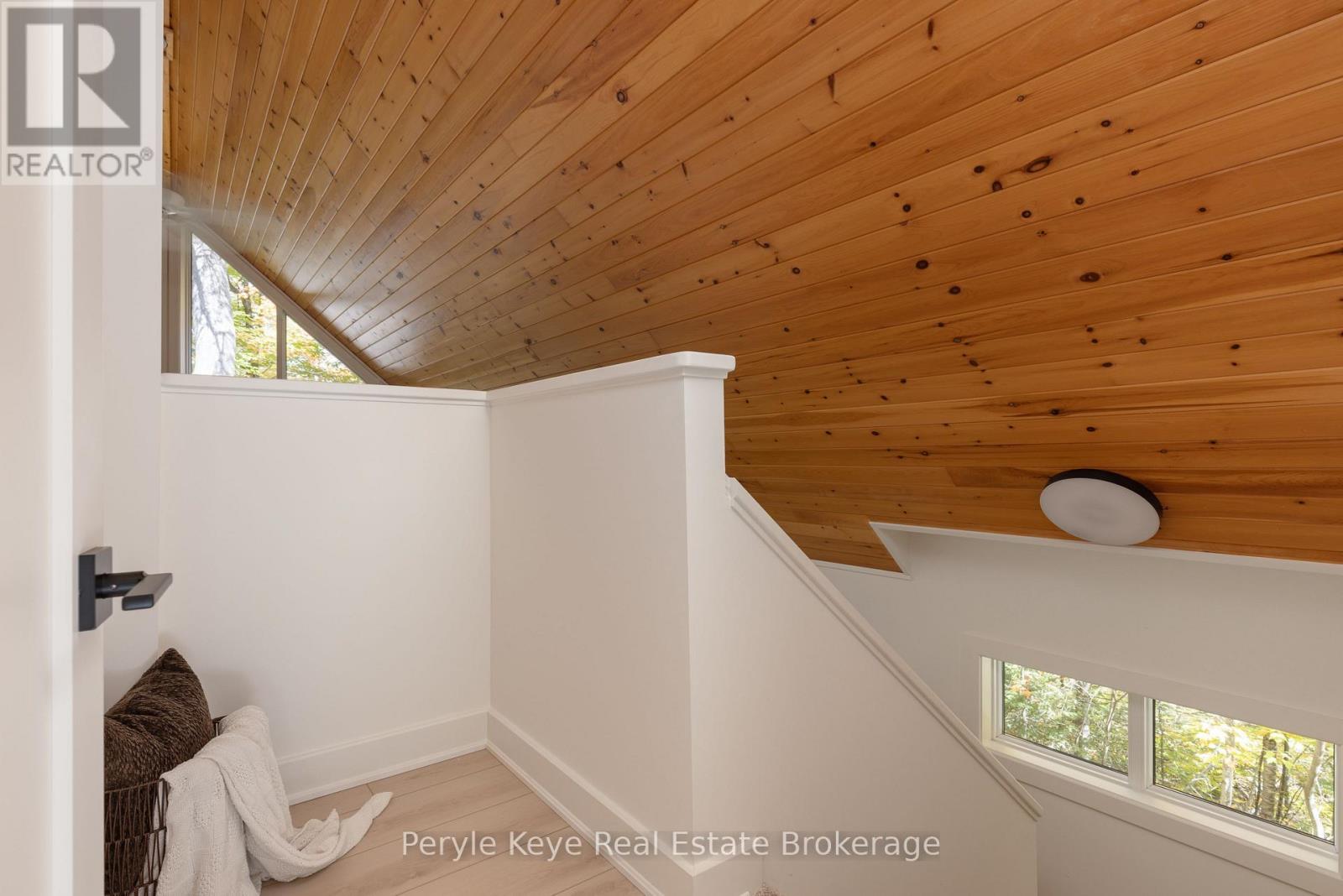 1042 S Menominee Lake Road, Lake Of Bays, Ontario  P0B 1A0 - Photo 26 - X13853010