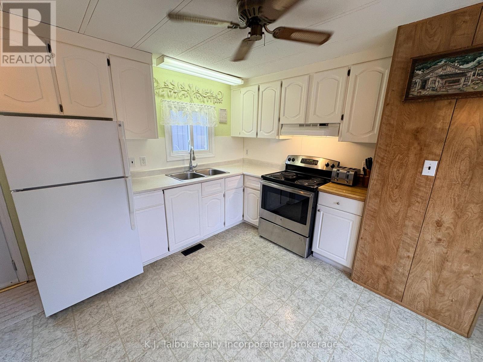 4 Poplar Lane, Ashfield-Colborne-Wawanosh (Colborne), Ontario  N7A 3Y3 - Photo 15 - X13853472