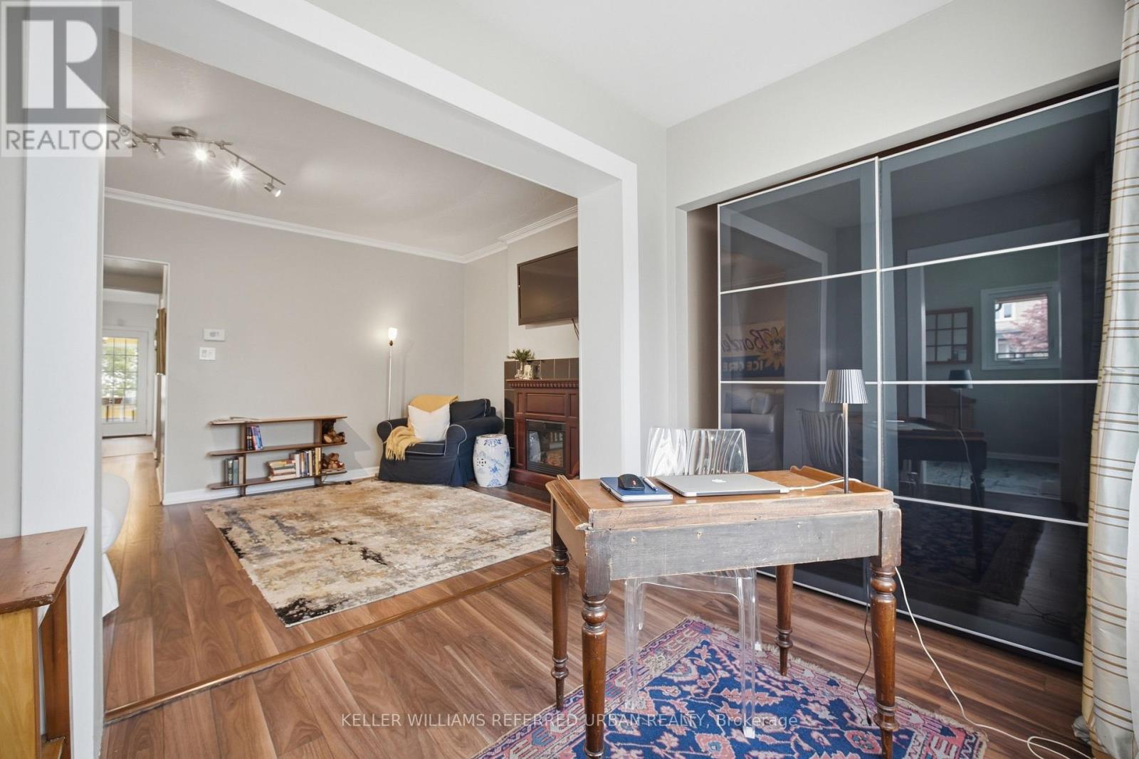 53 Bowie Avenue, Toronto, Ontario  M6E 2P4 - Photo 5 - W13853026
