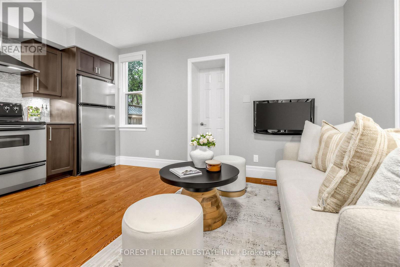 71 Emerson Avenue, Toronto, Ontario  M6H 3S7 - Photo 27 - W13853324