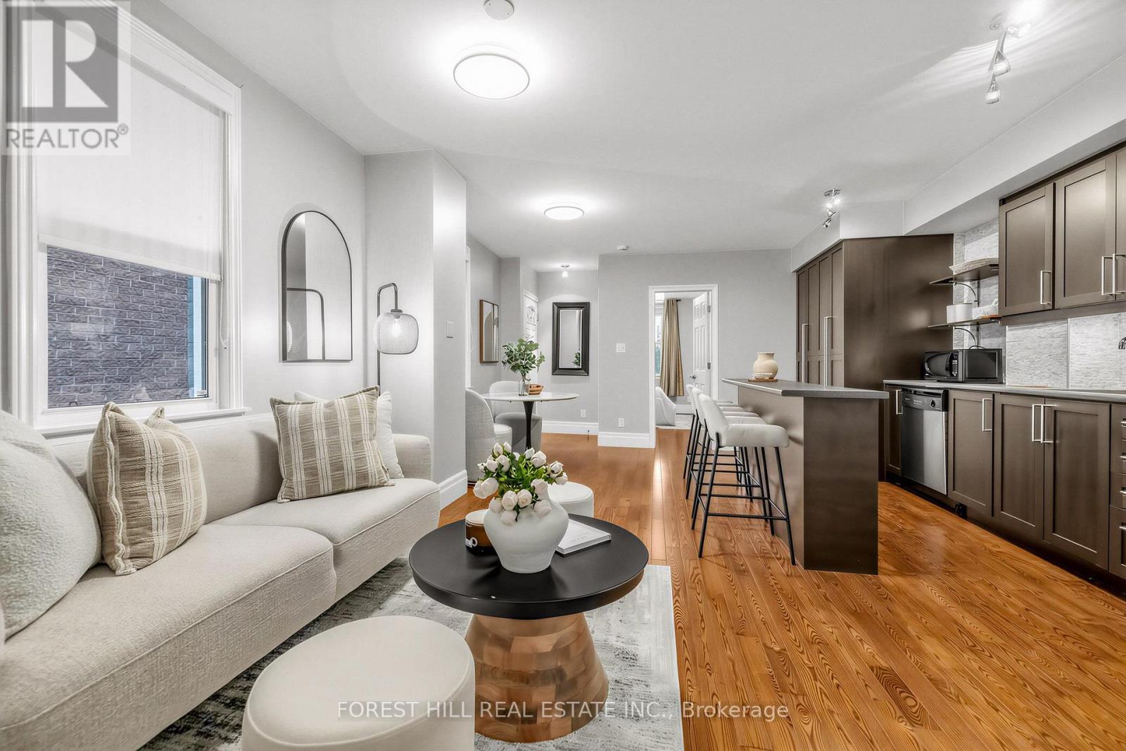 71 Emerson Avenue, Toronto, Ontario  M6H 3S7 - Photo 29 - W13853324