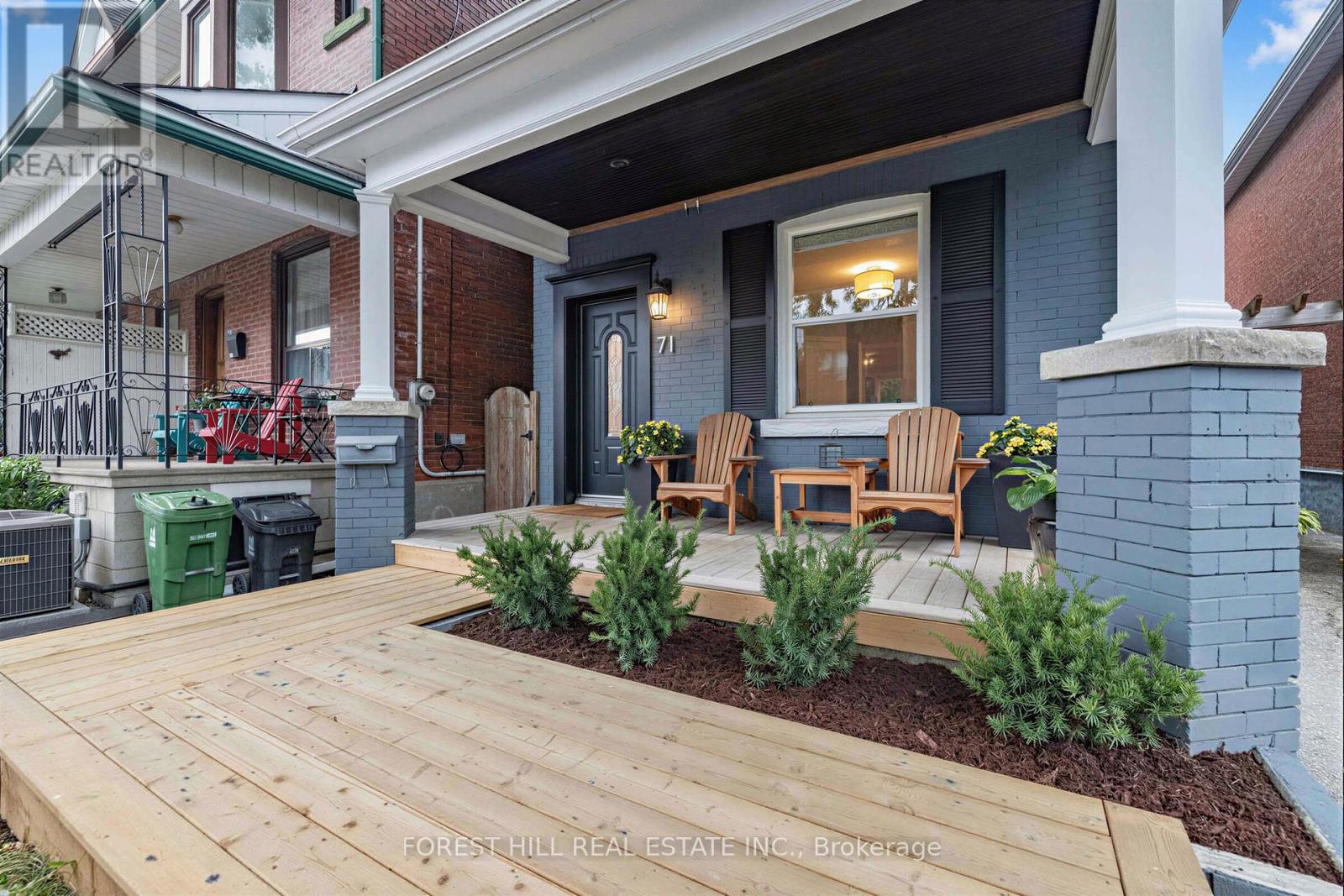 71 Emerson Avenue, Toronto, Ontario  M6H 3S7 - Photo 3 - W13853324