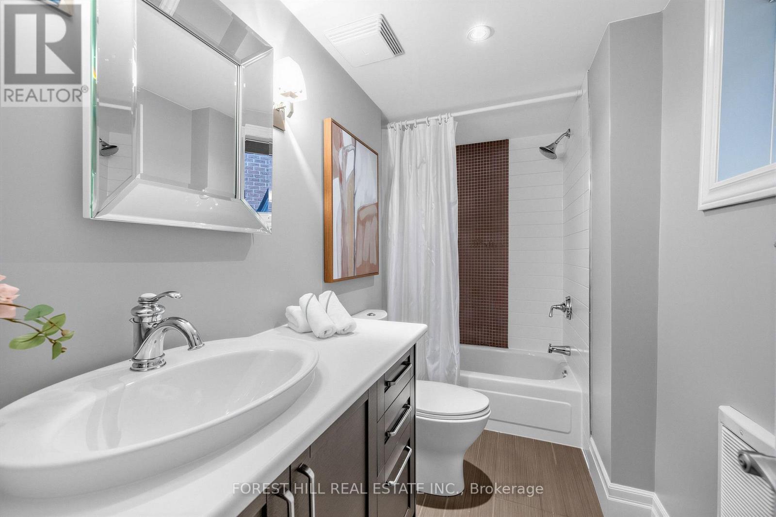 71 Emerson Avenue, Toronto, Ontario  M6H 3S7 - Photo 32 - W13853324