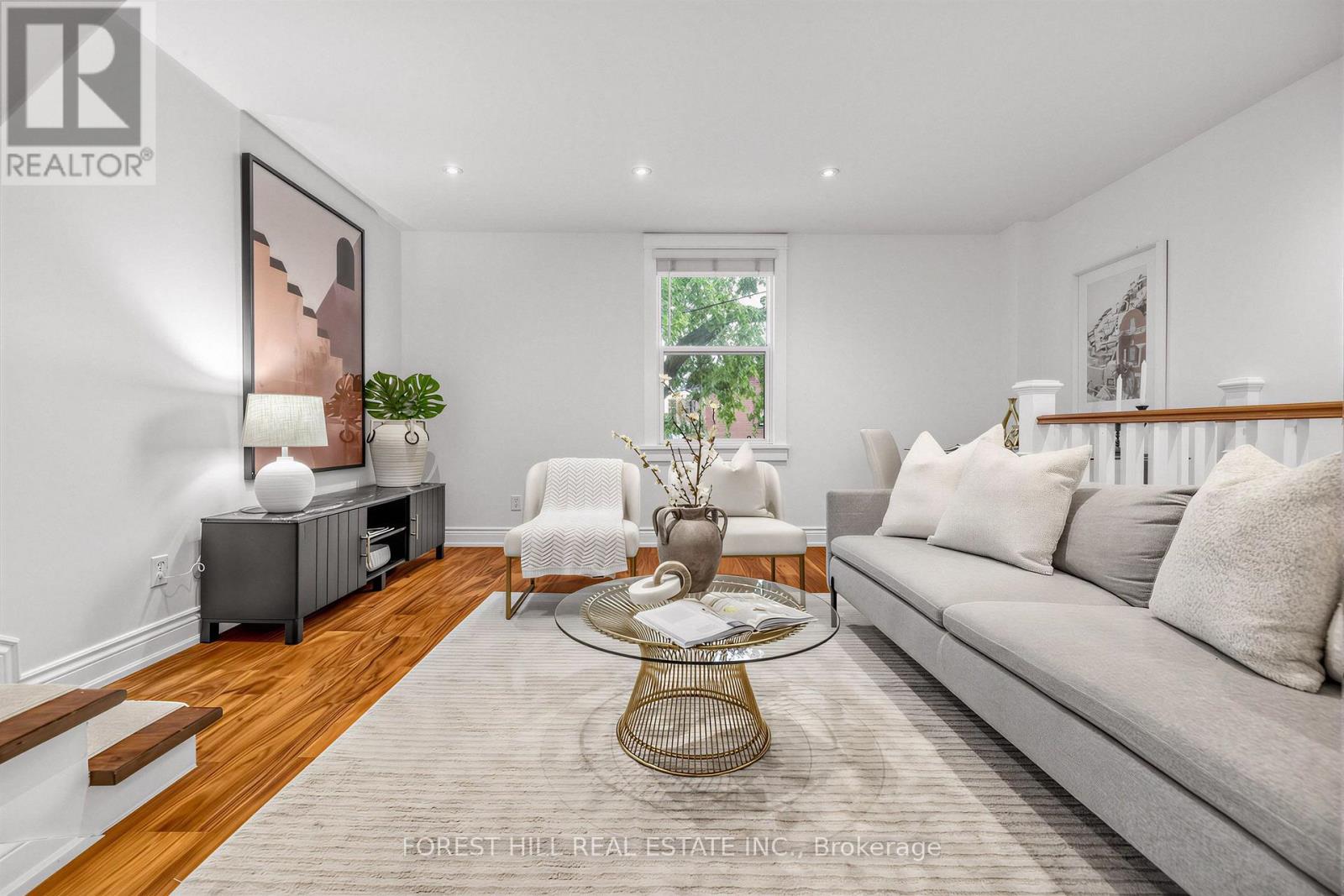 71 Emerson Avenue, Toronto, Ontario  M6H 3S7 - Photo 5 - W13853324