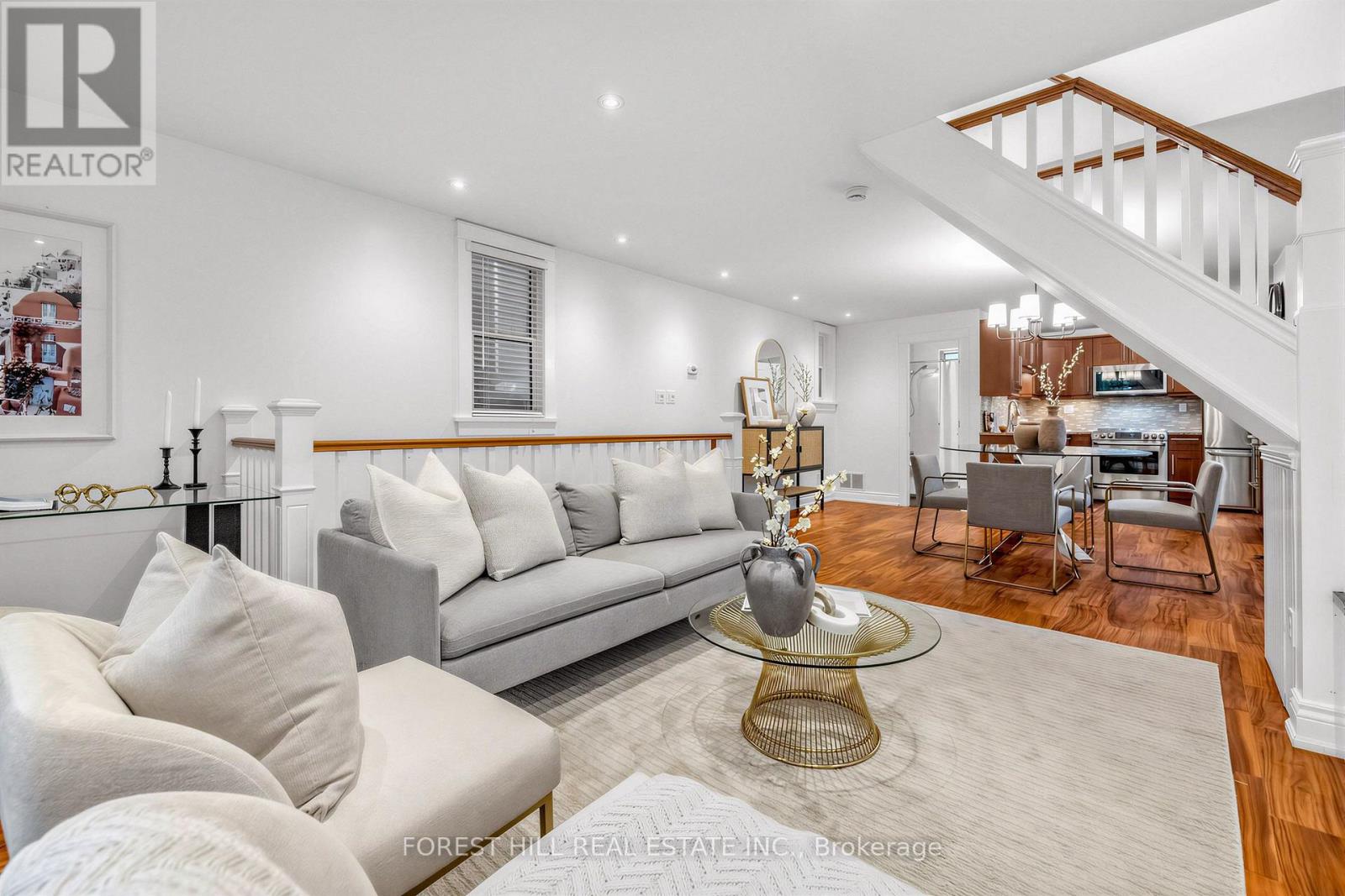 71 Emerson Avenue, Toronto, Ontario  M6H 3S7 - Photo 6 - W13853324