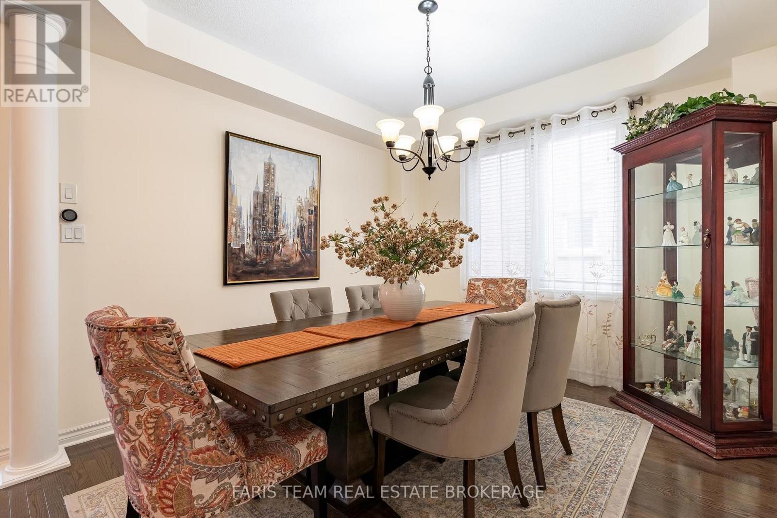 57 Spotted Owl Crescent, Brampton, Ontario  L7A 0K1 - Photo 8 - W13853344
