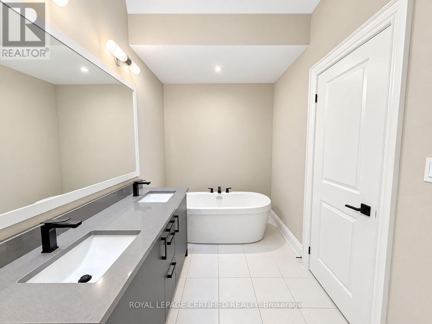 82 - 15 Lunar Crescent, Mississauga, Ontario L5M 2R6 - Photo 43 - W13853348