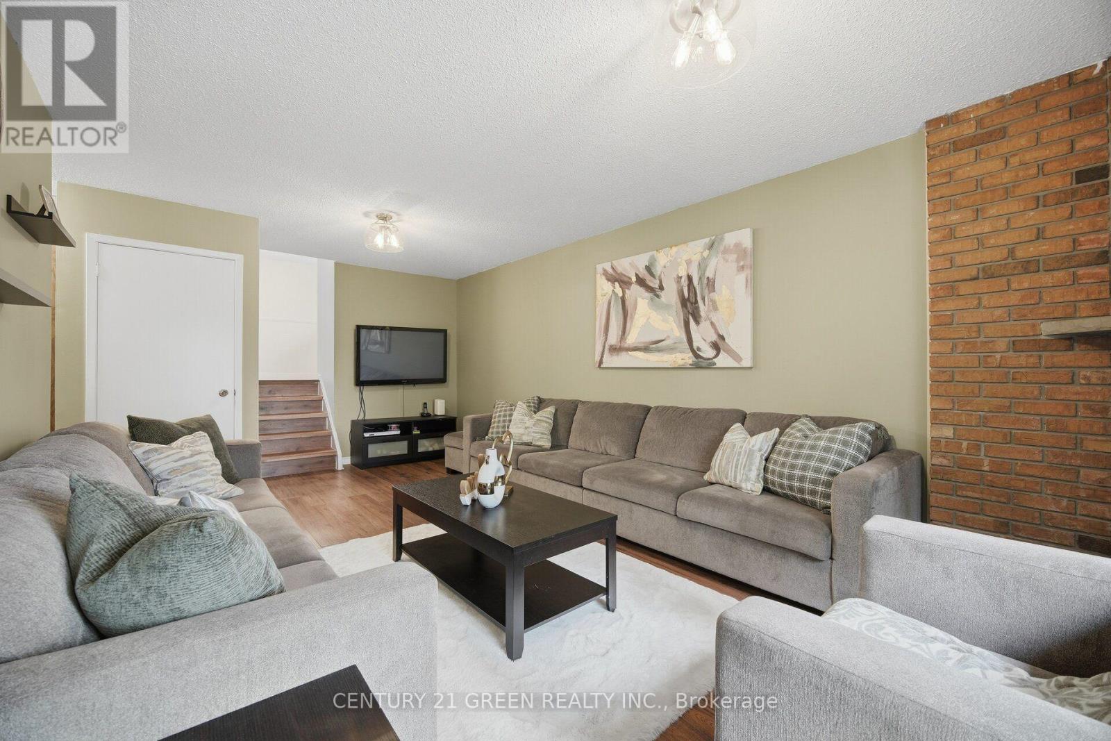 47 Ashford Court, Brampton, Ontario  L6V 3E2 - Photo 11 - W13853440