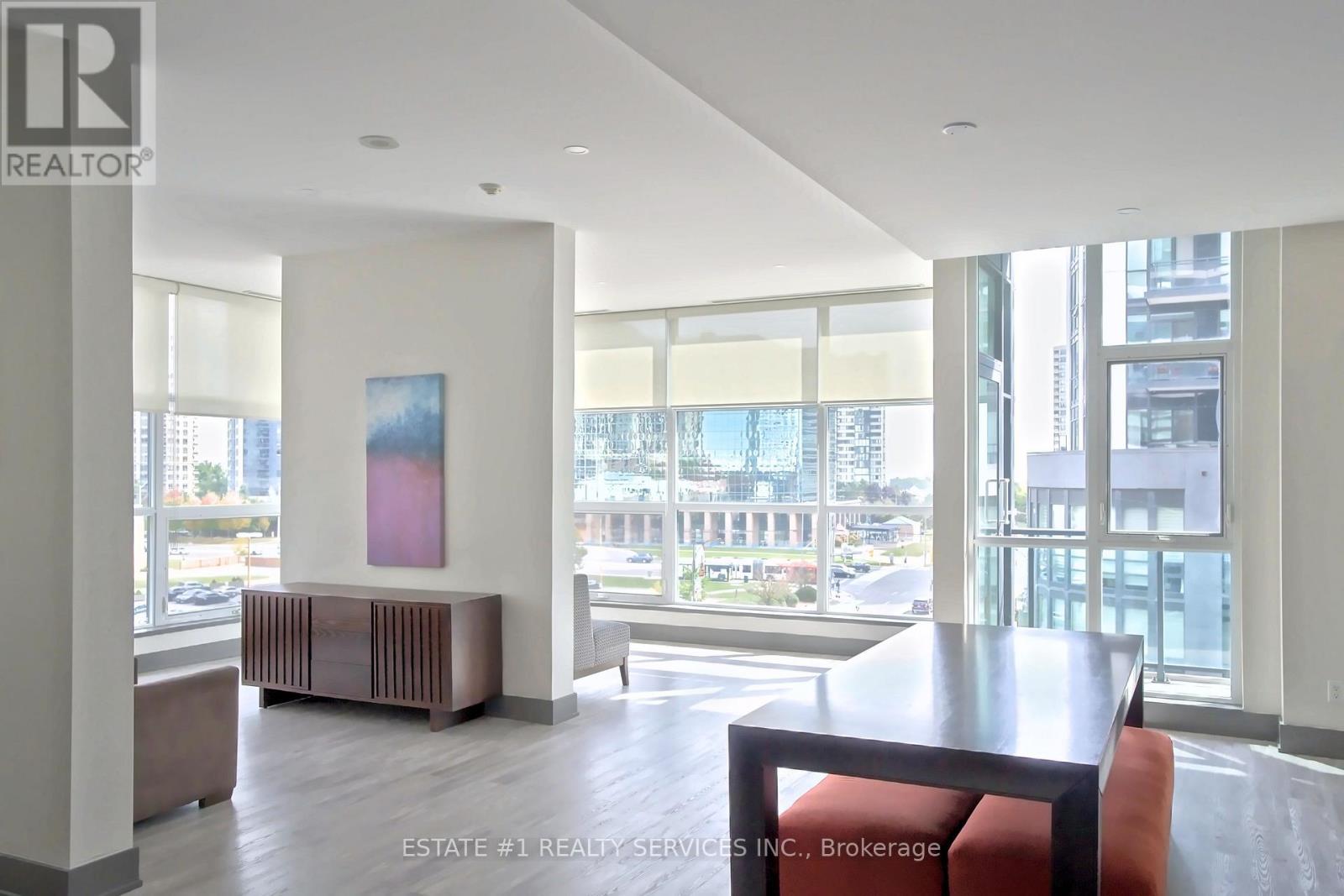 Lph2 - 4065 Brickstone Mews, Mississauga, Ontario  L5B 0G3 - Photo 3 - W13850510