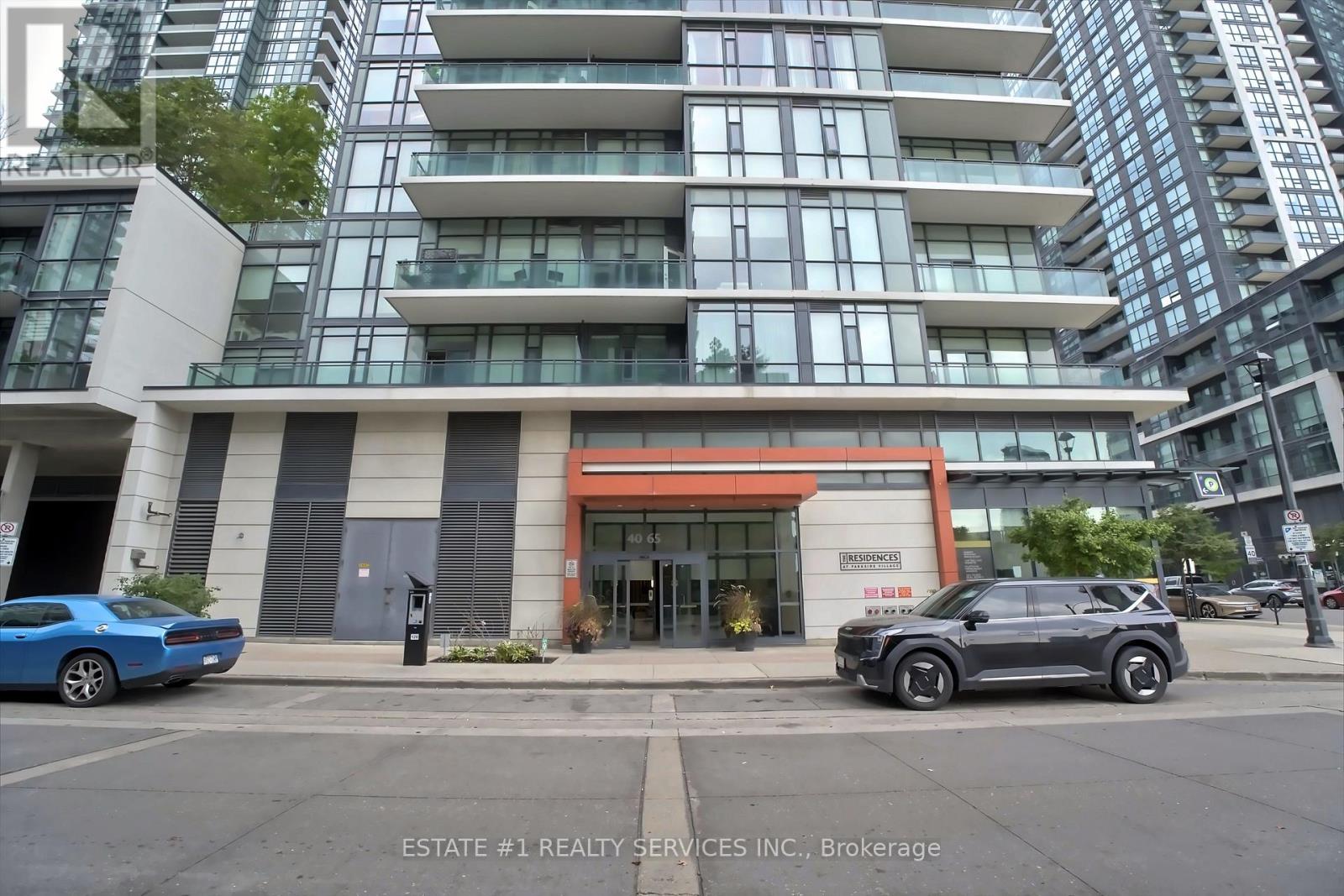 Lph2 - 4065 Brickstone Mews, Mississauga, Ontario  L5B 0G3 - Photo 2 - W13850510