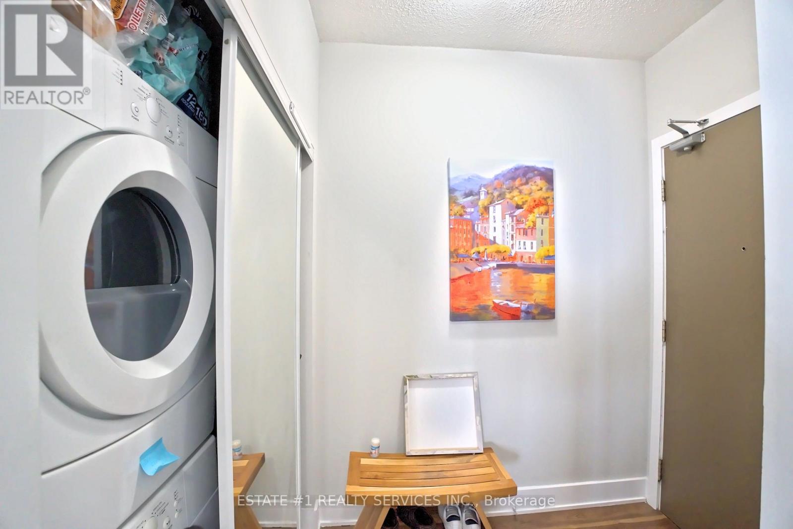 Lph2 - 4065 Brickstone Mews, Mississauga, Ontario  L5B 0G3 - Photo 6 - W13850510