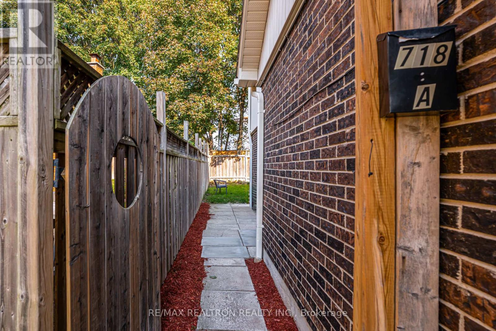 718 EDGEWOOD ROAD S, Pickering, Ontario