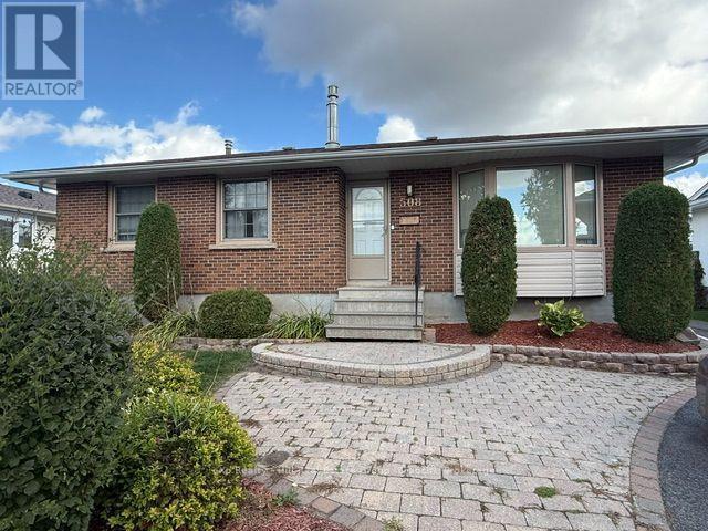508 Cambrian Crescent, Thunder Bay, Ontario  P7C 5B9 - Photo 2 - X13840124