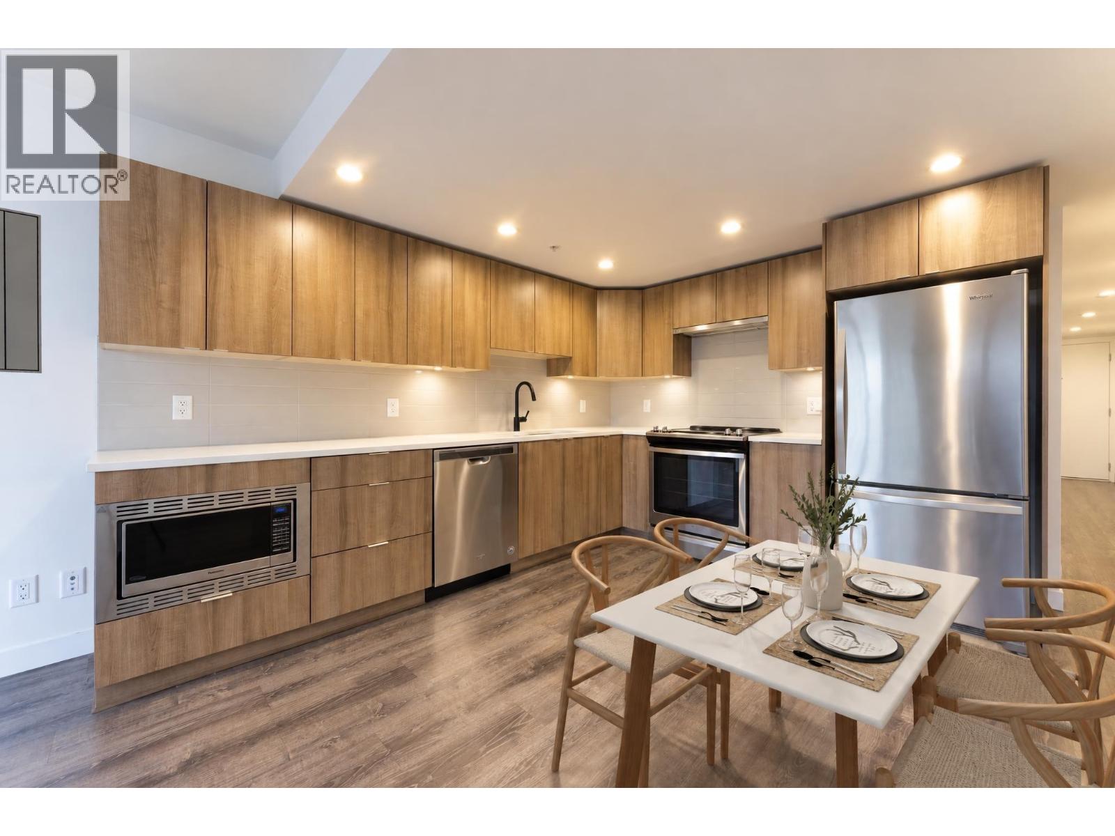403 1365 Pemberton Avenue, Squamish, British Columbia  V8B 1B7 - Photo 6 - R3171390