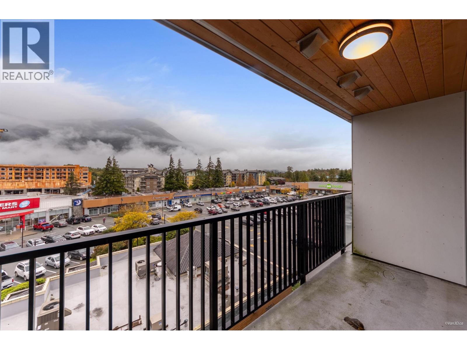 403 1365 Pemberton Avenue, Squamish, British Columbia  V8B 1B7 - Photo 23 - R3171390