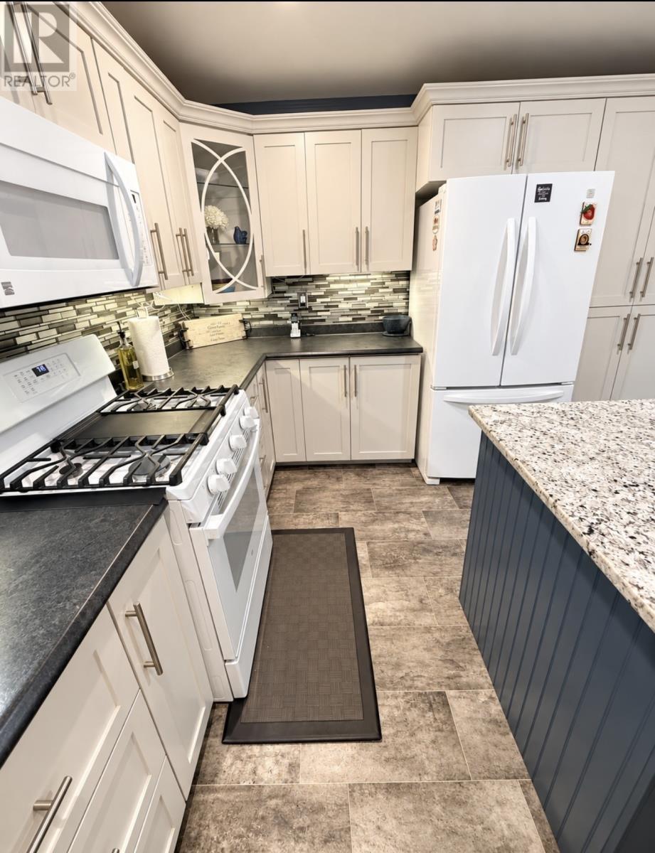 82 Lincoln Road, Grand Falls Windsor — photo 4