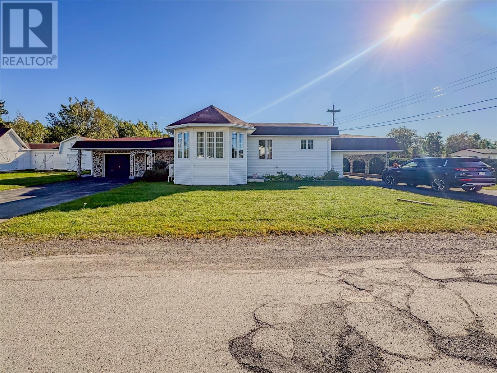 2 Millers Avenue, Roberts Arm — photo 37