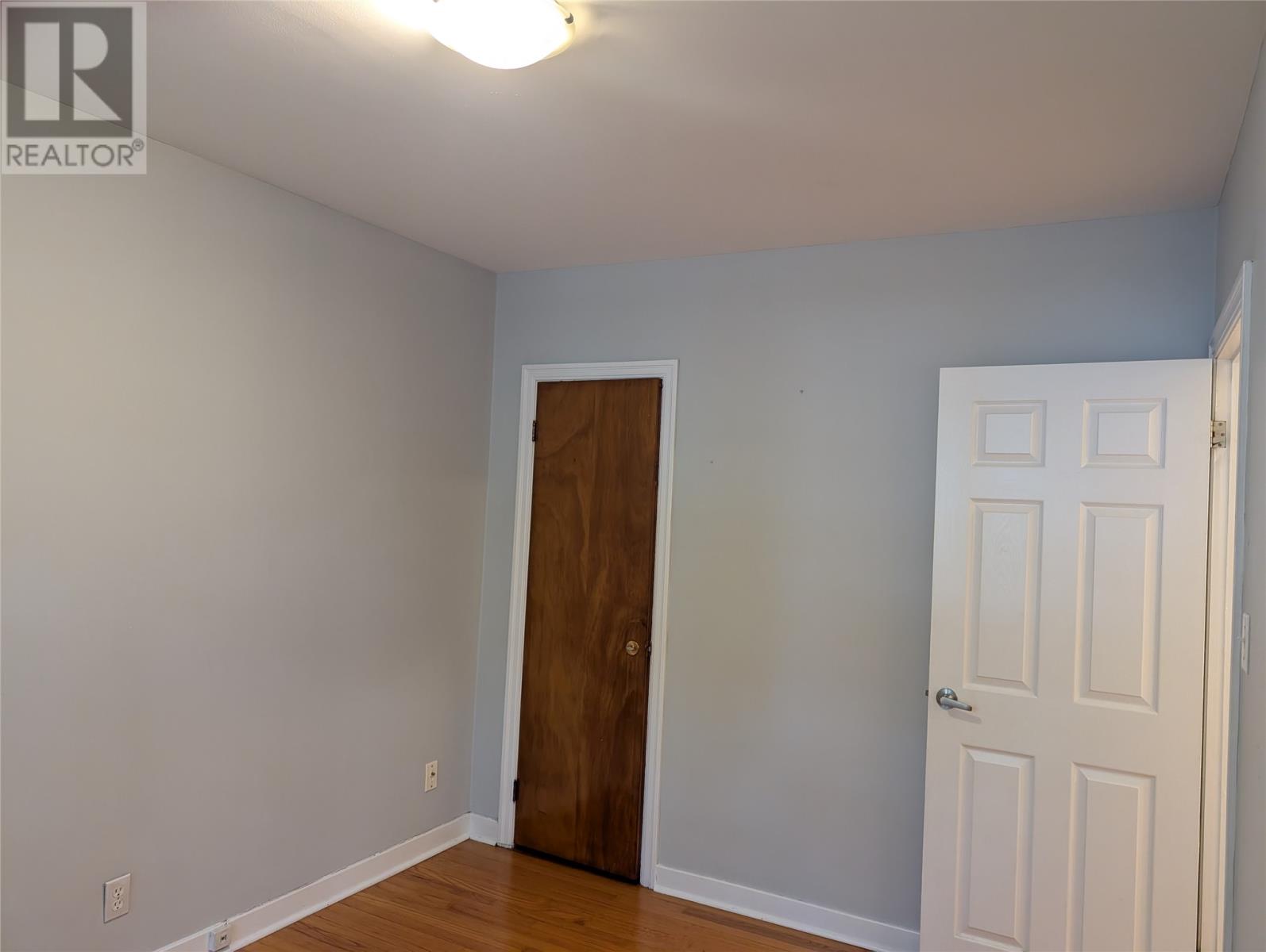 32 DUNDAS Street, ST. JOHN'S — photo 14