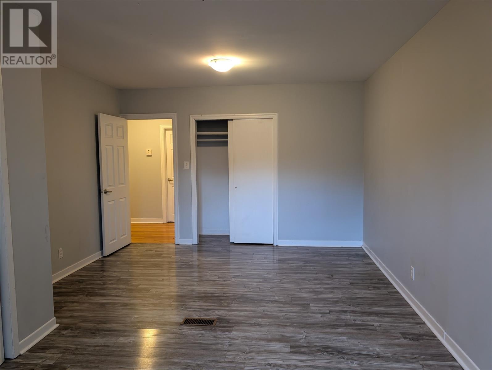 32 DUNDAS Street, ST. JOHN'S — photo 19