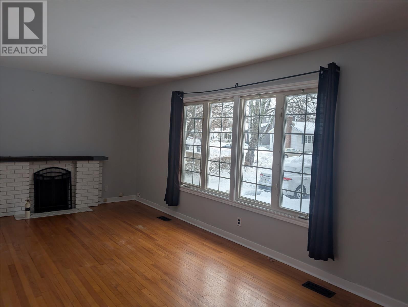 32 DUNDAS Street, ST. JOHN'S — photo 7