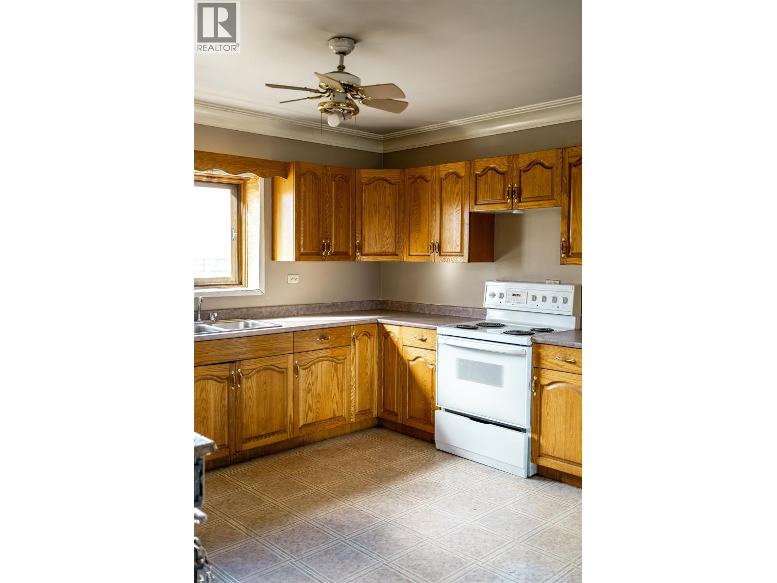 4565 Holmes Road, Prince George, British Columbia  V2N 5V1 - Photo 11 - R3171671
