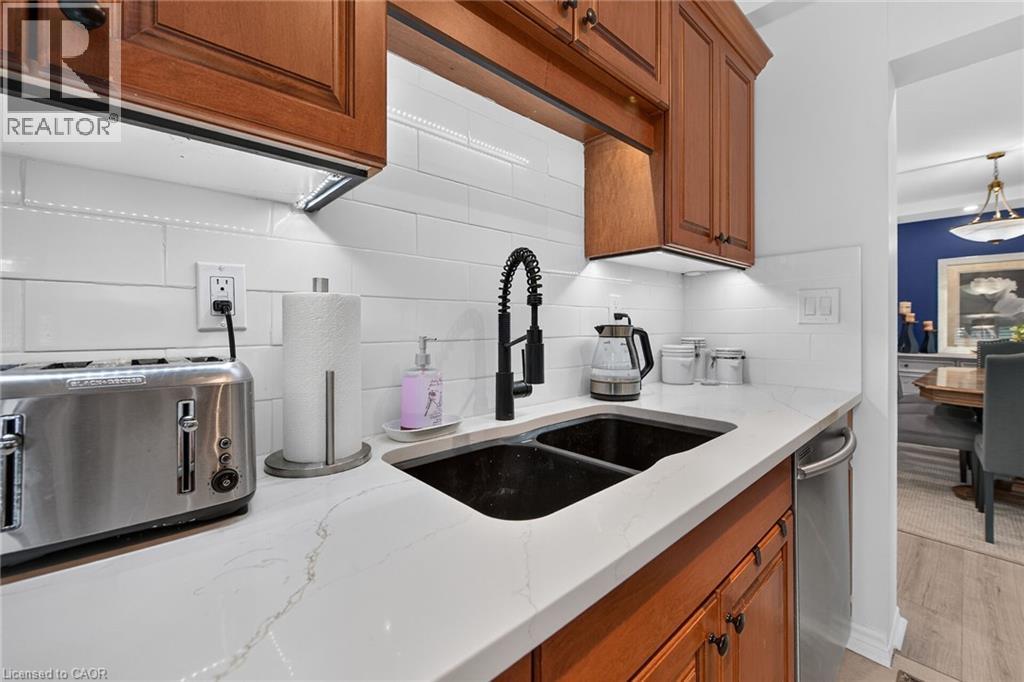 28 Robinson Street N Unit# 101, Grimsby, Ontario  L3M 3C9 - Photo 35 - 40868153