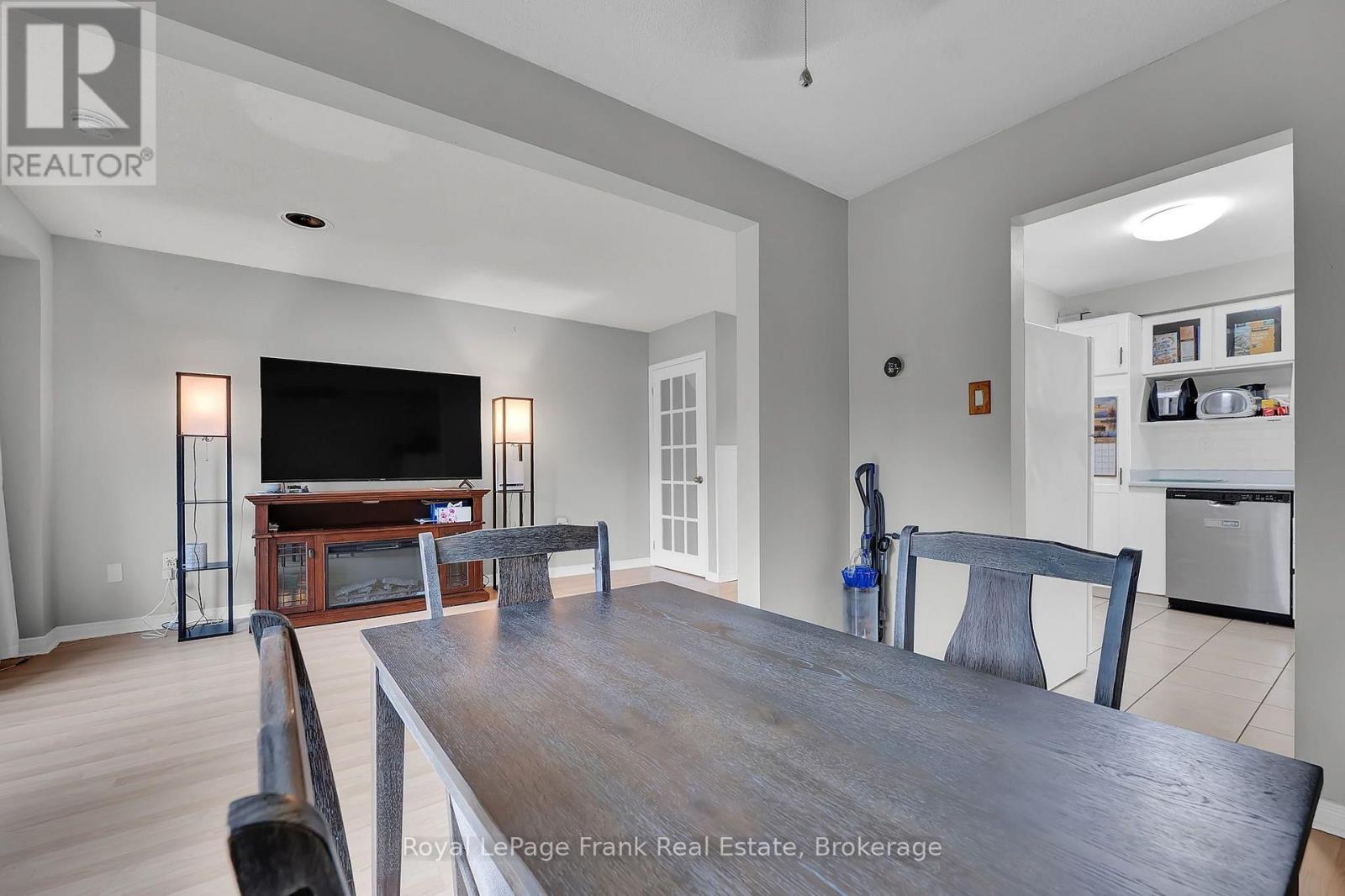 634 Down Crescent, Oshawa, Ontario  L1H 8K4 - Photo 22 - E13853786