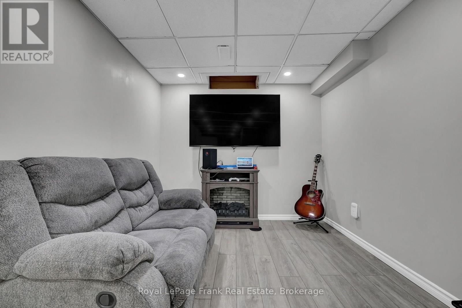 634 Down Crescent, Oshawa, Ontario  L1H 8K4 - Photo 37 - E13853786