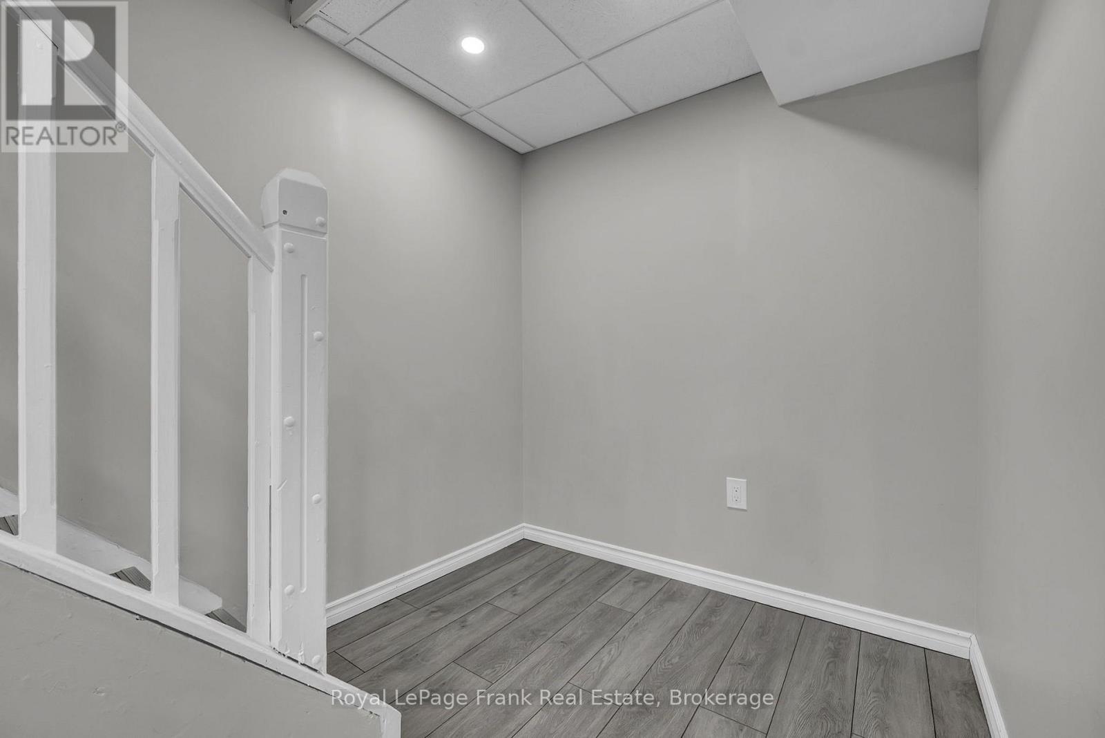 634 Down Crescent, Oshawa, Ontario  L1H 8K4 - Photo 45 - E13853786