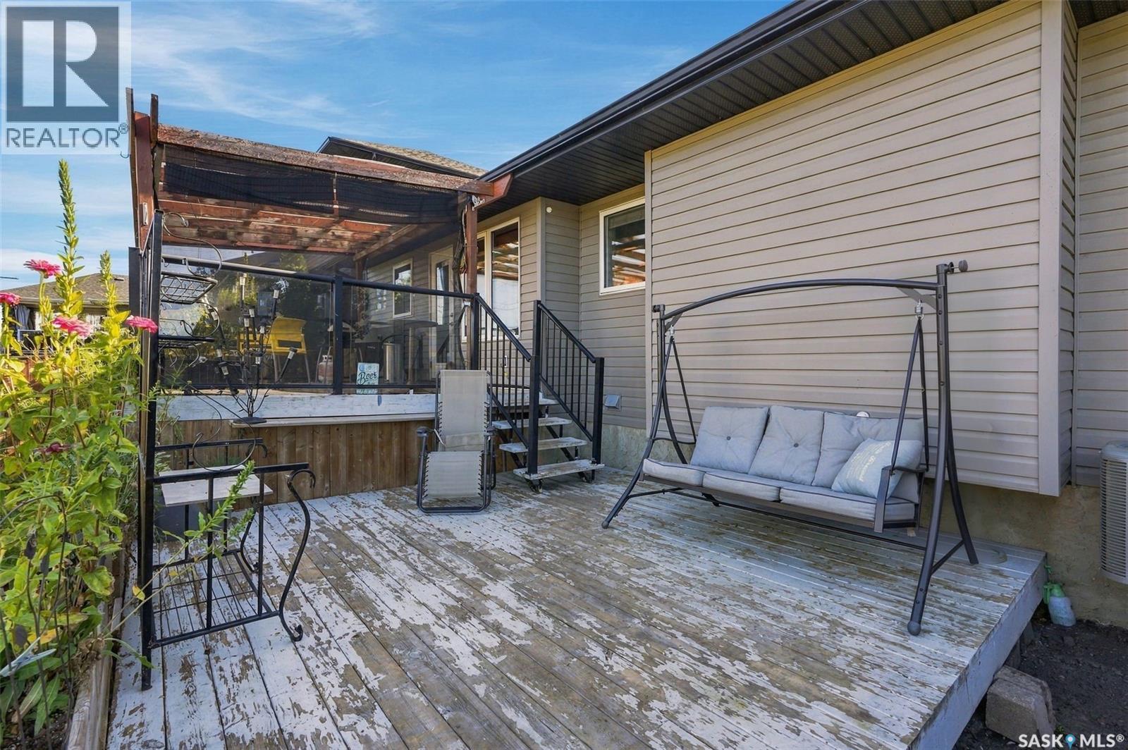927 Coppermine Way, Martensville, Saskatchewan  S0K 0A2 - Photo 45 - SK050159