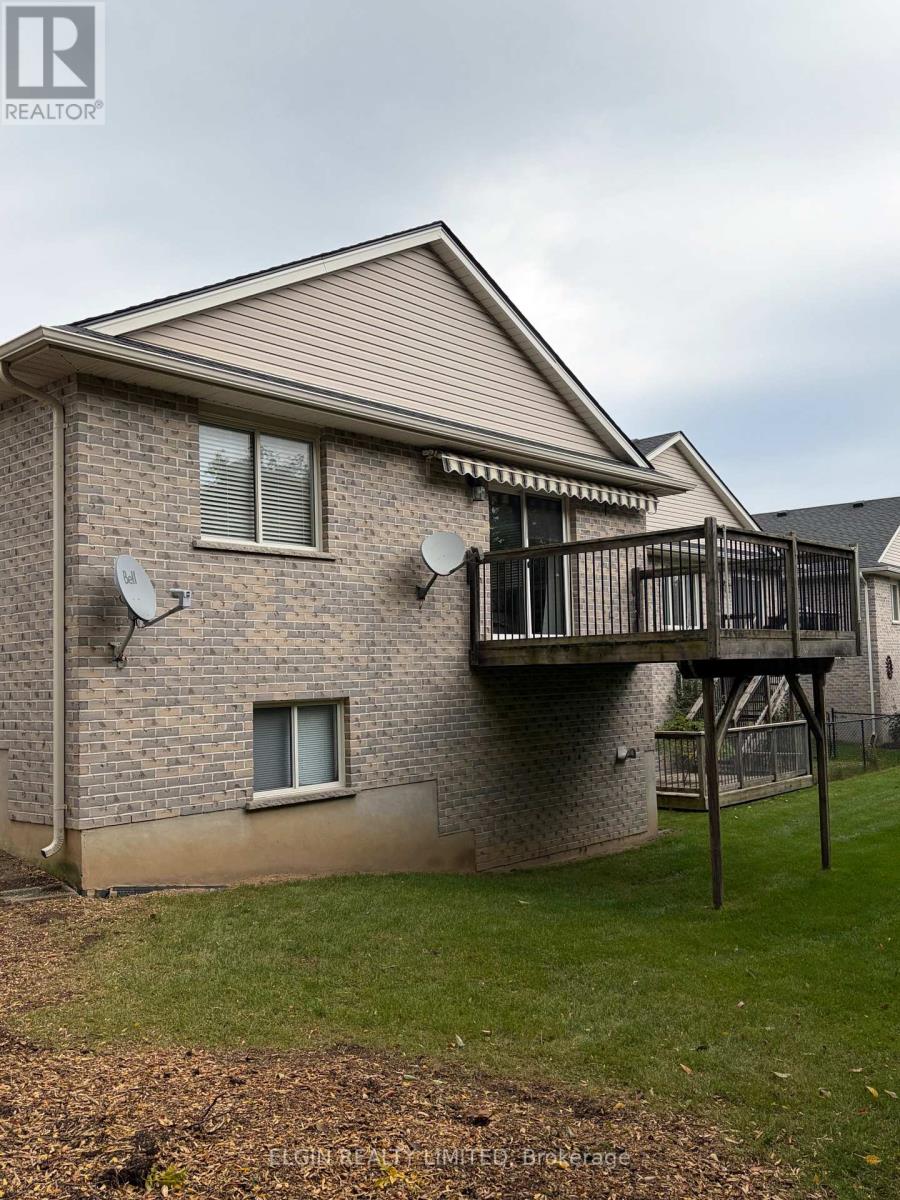8 - 16 Havenridge Court, St. Thomas, Ontario  N5P 4P6 - Photo 6 - X13853616