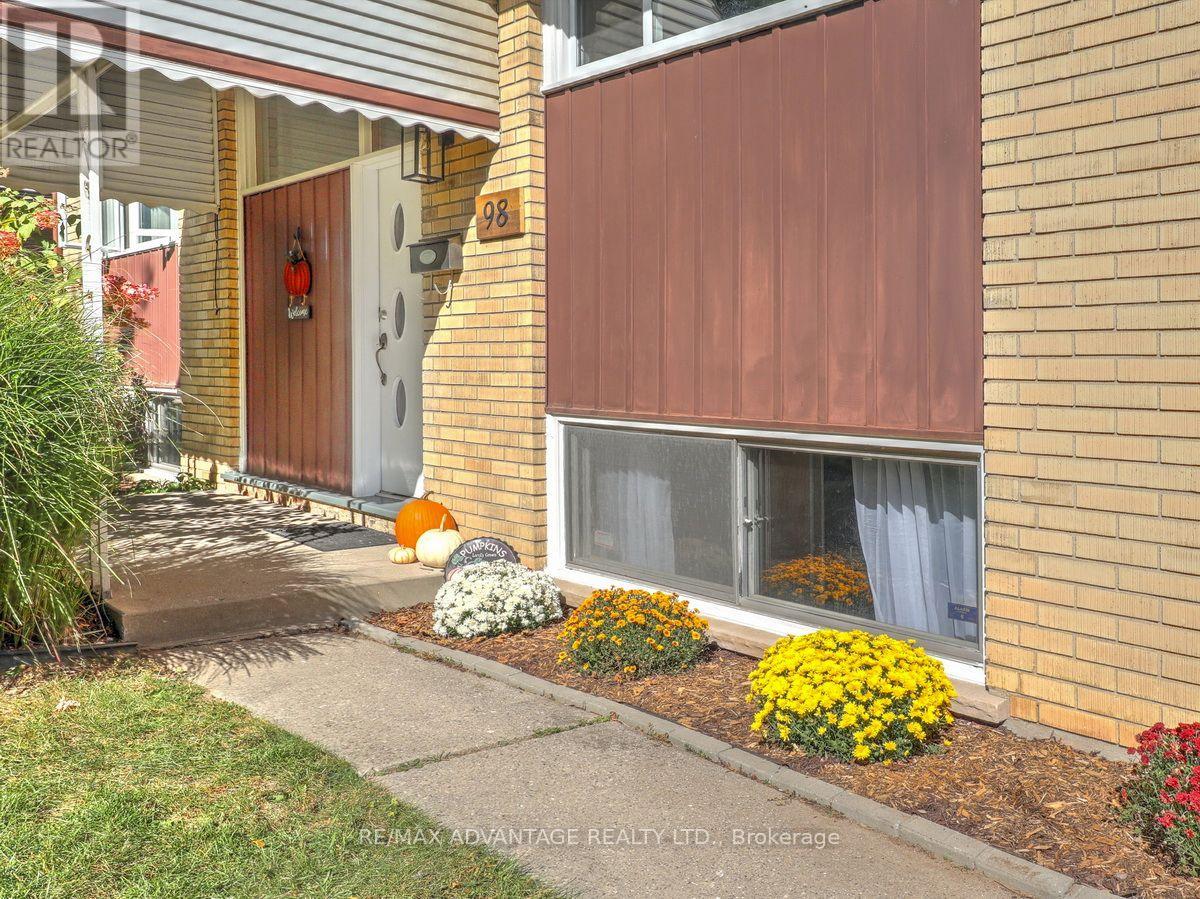 98 Goldwick Crescent, London East, Ontario  N5V 2L1 - Photo 3 - X13853658
