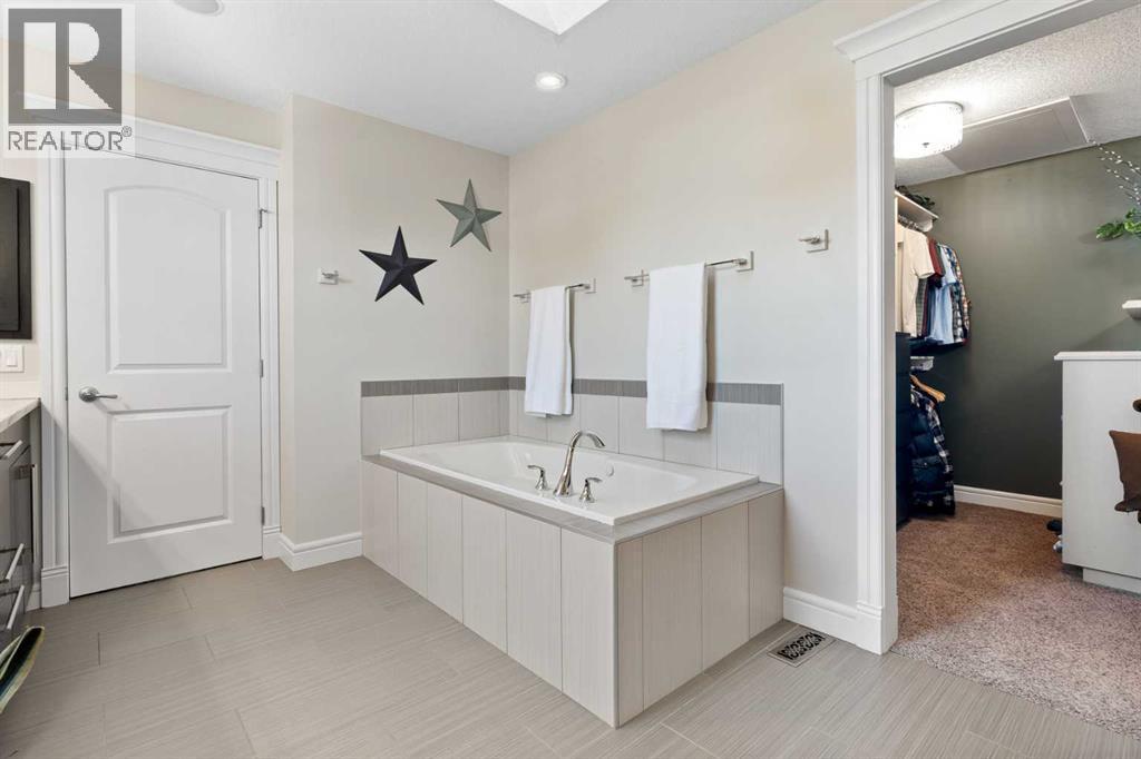 32 Ranchers Place, Okotoks, Alberta  T1S 0G5 - Photo 27 - A2347996