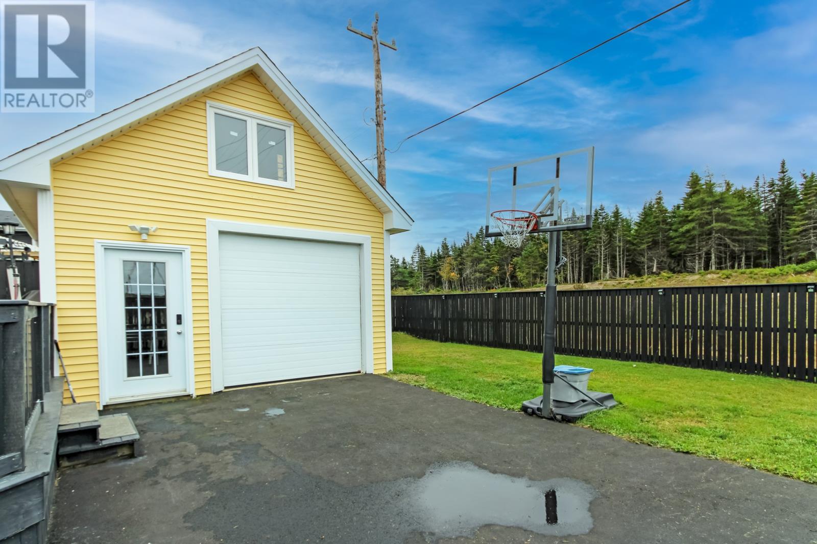 215 Cheeseman Drive, St. John's — photo 5