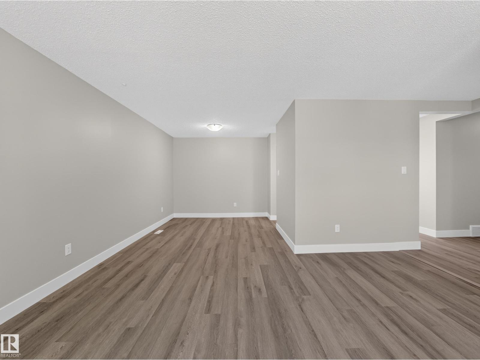 15124 88A ST NW