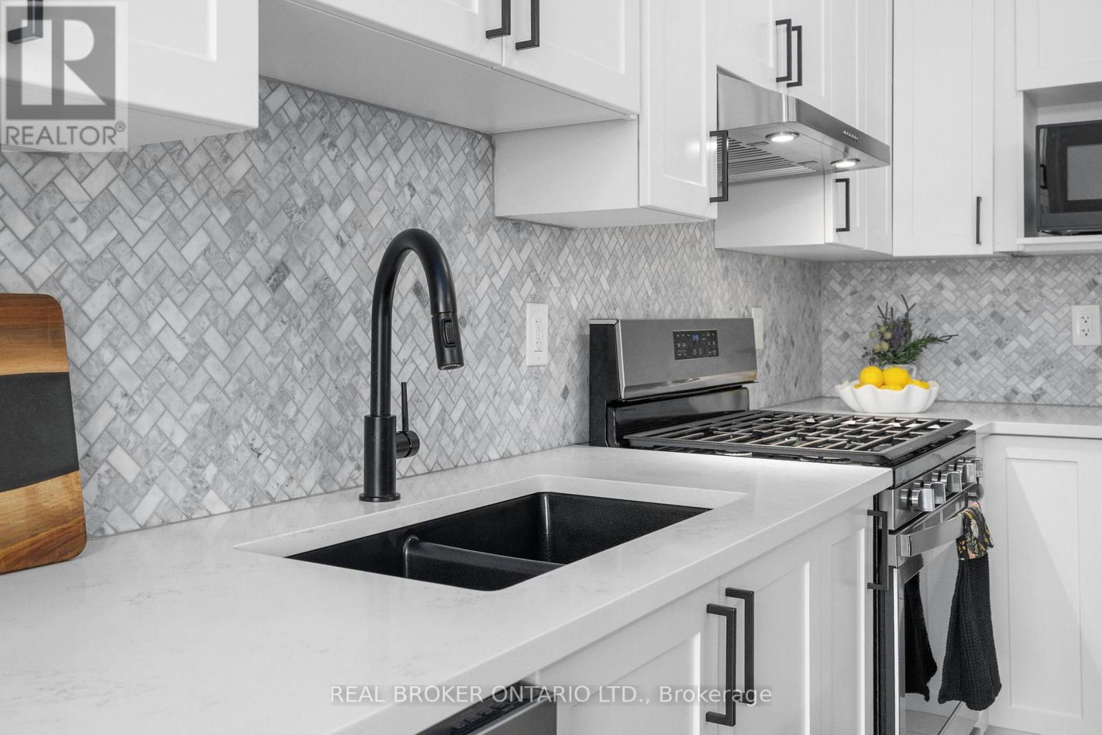 300 Livery Street, Ottawa, Ontario  K2V 0S1 - Photo 9 - X13853776
