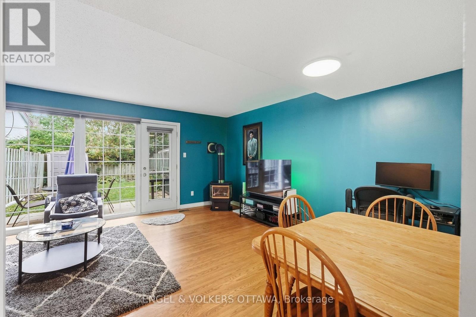 84 Monterey Drive, Ottawa, Ontario  K2H 7A7 - Photo 5 - X13853796