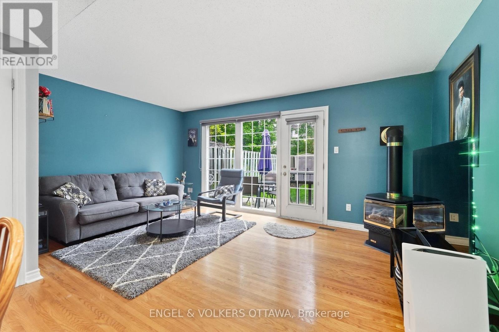 84 Monterey Drive, Ottawa, Ontario  K2H 7A7 - Photo 6 - X13853796