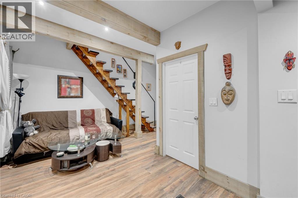 466 Cannon Street E, Hamilton, Ontario  L8L 2E2 - Photo 8 - 40868163
