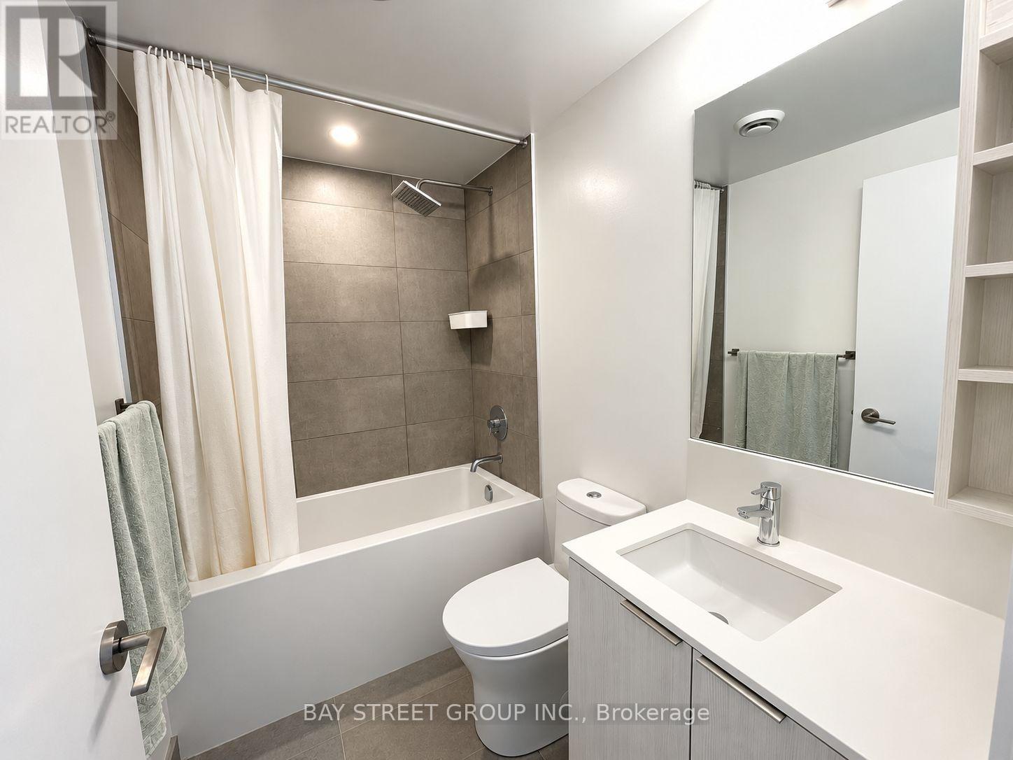 4009 - 8 Wellesley Street W, Toronto, Ontario  M4Y 0J5 - Photo 13 - C13853634
