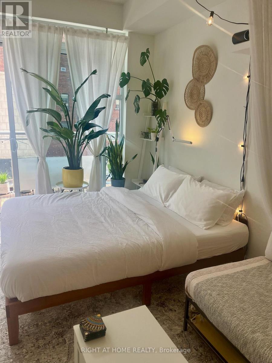 205 - 10 Willison Square, Toronto, Ontario  M5T 0A8 - Photo 10 - C13853716