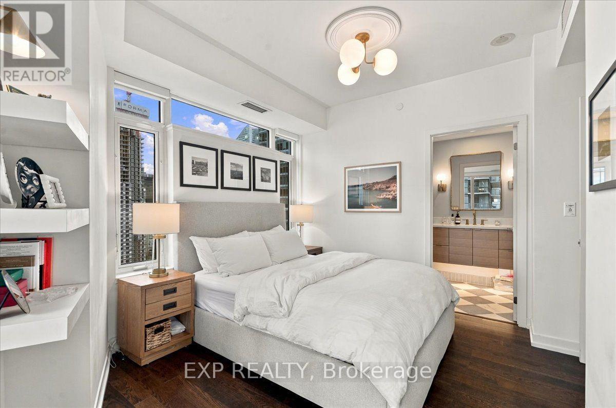 2206 - 21 Widmer Street, Toronto, Ontario  M5V 0B8 - Photo 21 - C13853728