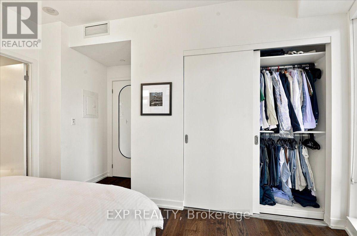 2206 - 21 Widmer Street, Toronto, Ontario  M5V 0B8 - Photo 23 - C13853728