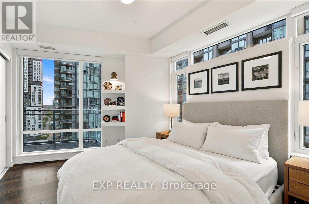 2206 - 21 Widmer Street, Toronto, Ontario  M5V 0B8 - Photo 24 - C13853728