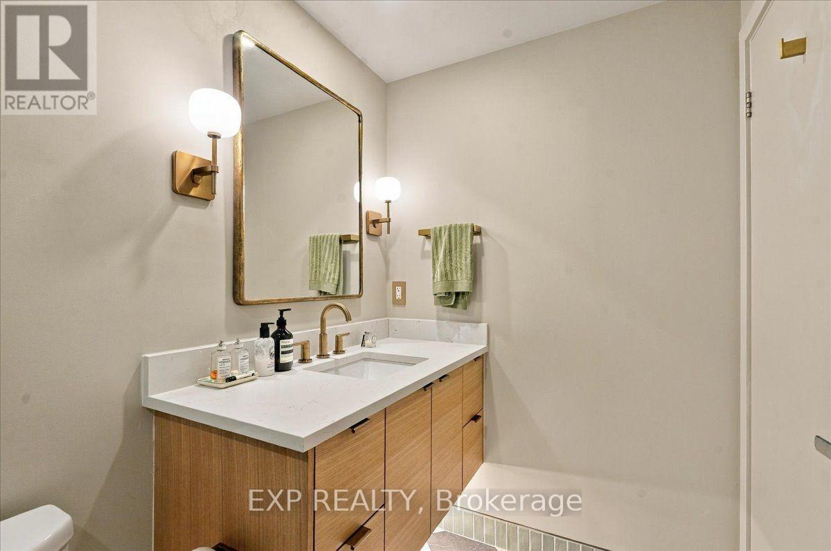 2206 - 21 Widmer Street, Toronto, Ontario  M5V 0B8 - Photo 26 - C13853728